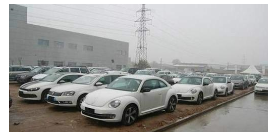 白色的車有這么多缺點(diǎn)！為什么近25%的車主還買它？